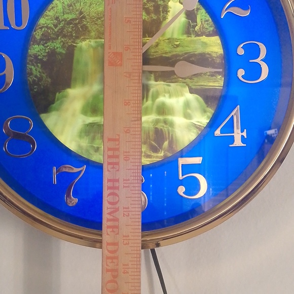 Vintage Waterfall Movement Clock - Picture 3 of 4